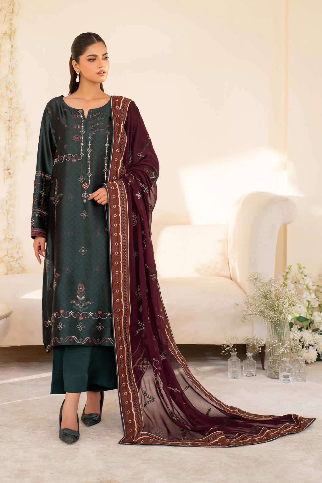 Iznik | Festive Formal | UE-435 Embroidered Pure silk, image 4