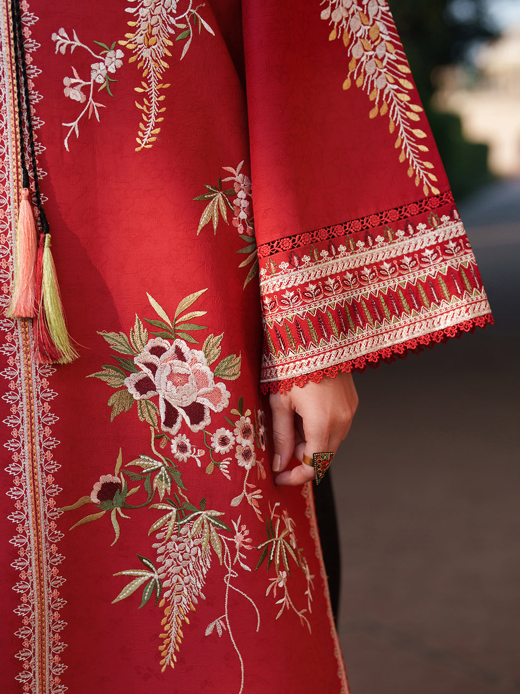 Binilyas | Suroor Eid Pret 26 | 241-B-4