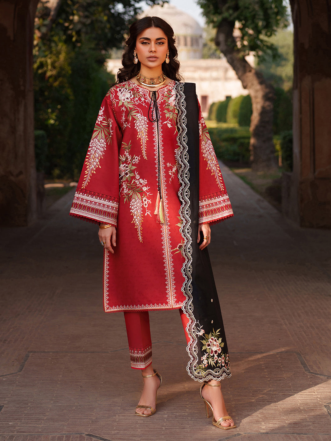 Binilyas | Suroor Eid Pret 26 | 241-B-1