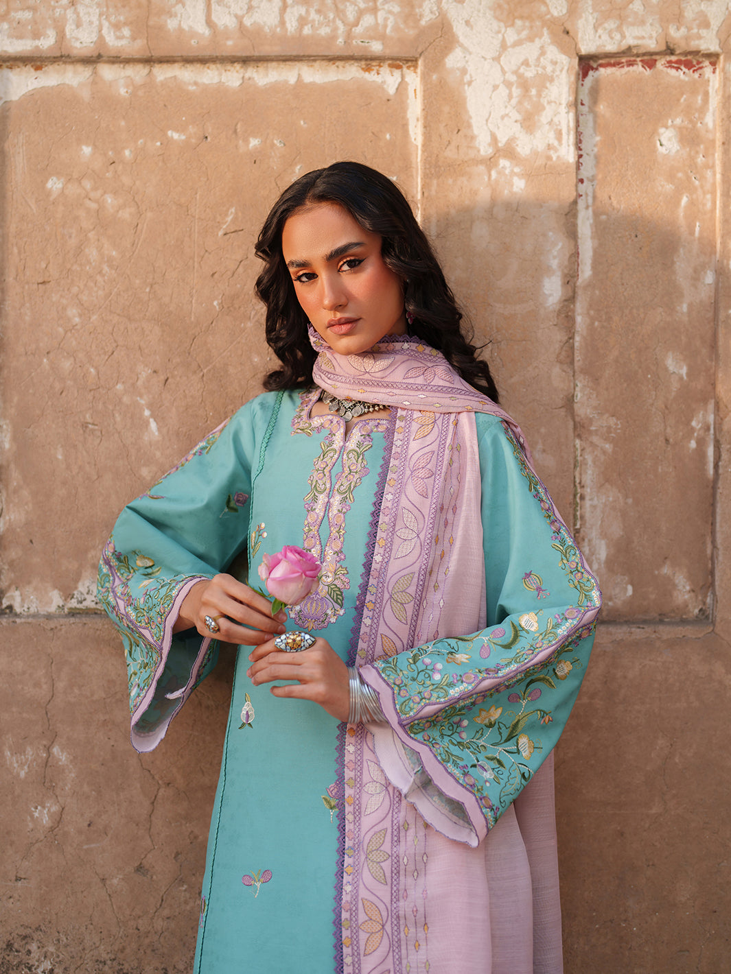 Binilyas | Suroor Eid Pret 26 | 247-A-7