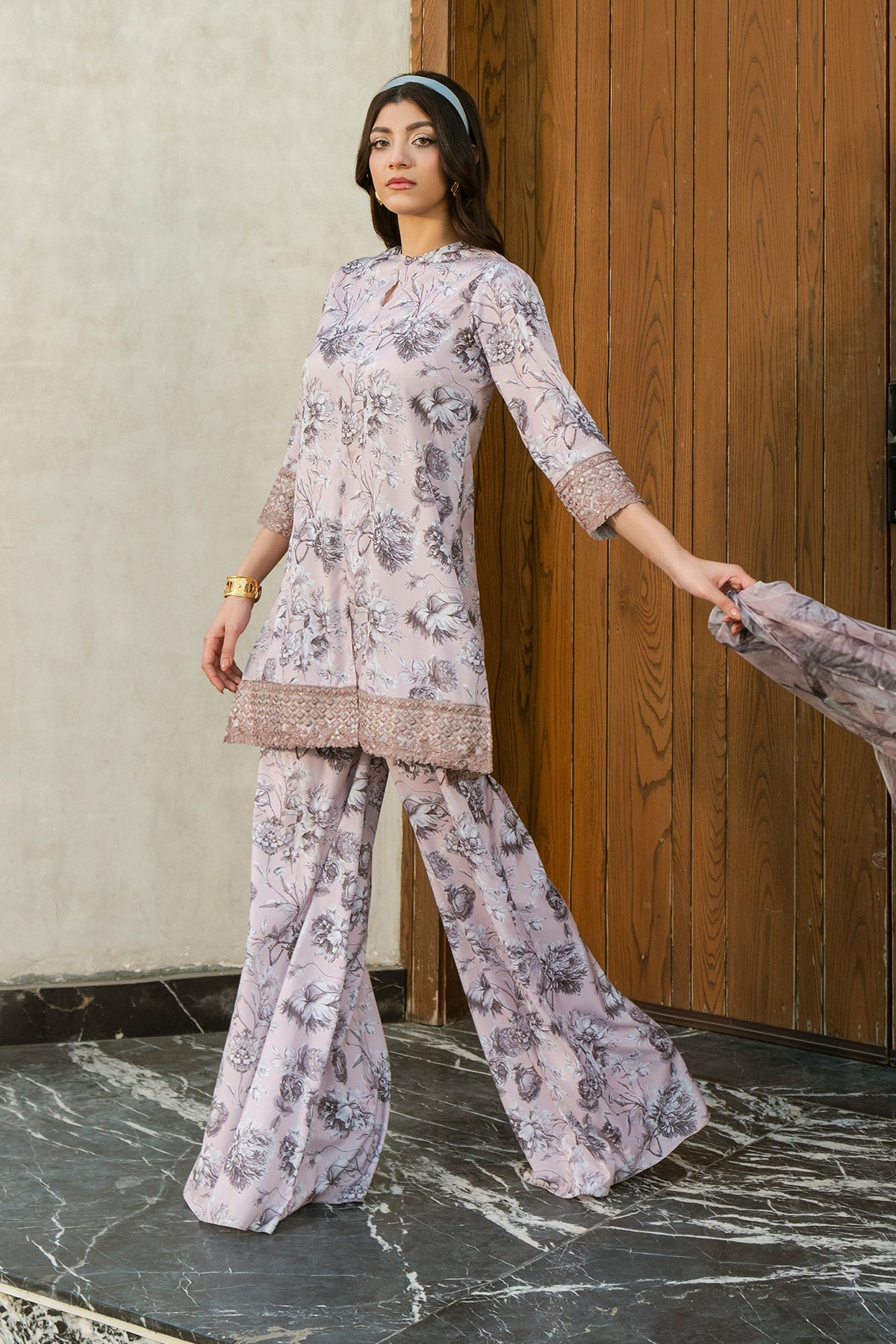 Fahad Hussayn | Lawn Banger | Allium Bloom -  Erum Khan Ladies Clothes - Original Designer Dress - House of Maryam