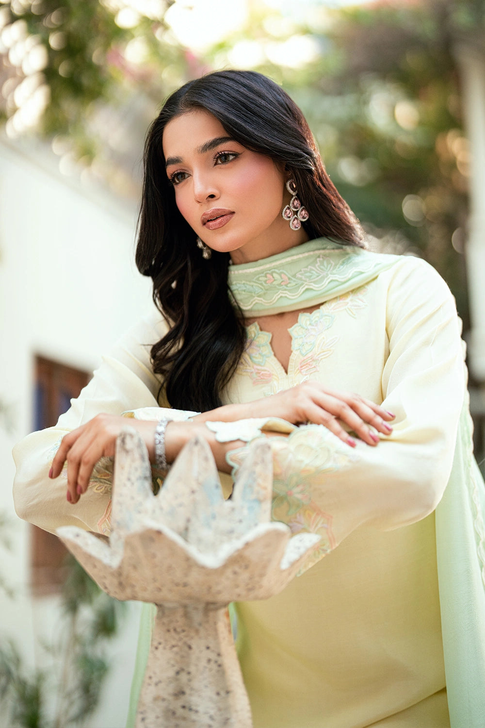 Azure | Vogue Formals | Daisy Dream, image 3
