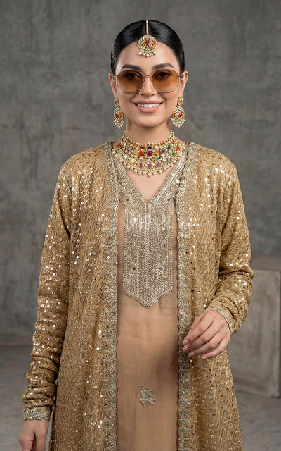 Threads and Motifs | Formal Outfits | 10574