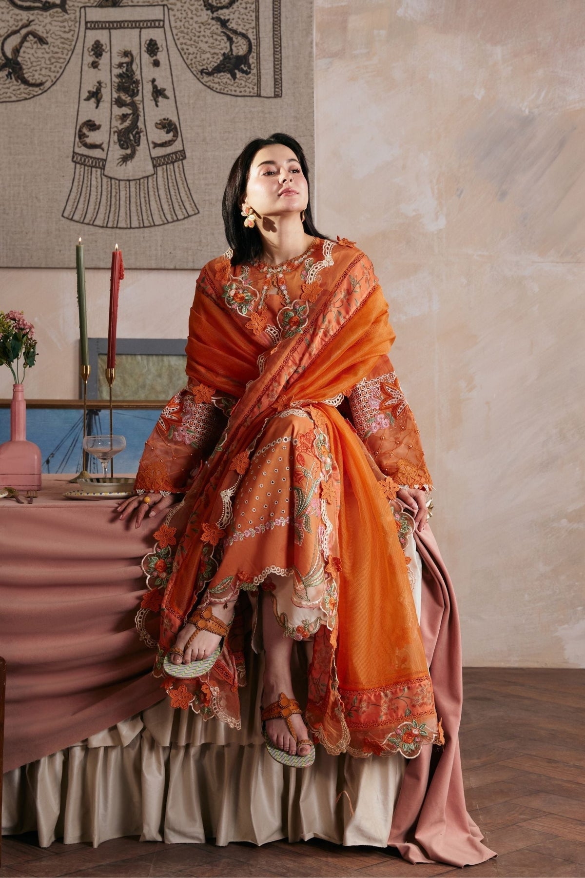 Maryam Hussain | Luxury Lawn 26 Vol 2 | Sharjeena, image 2