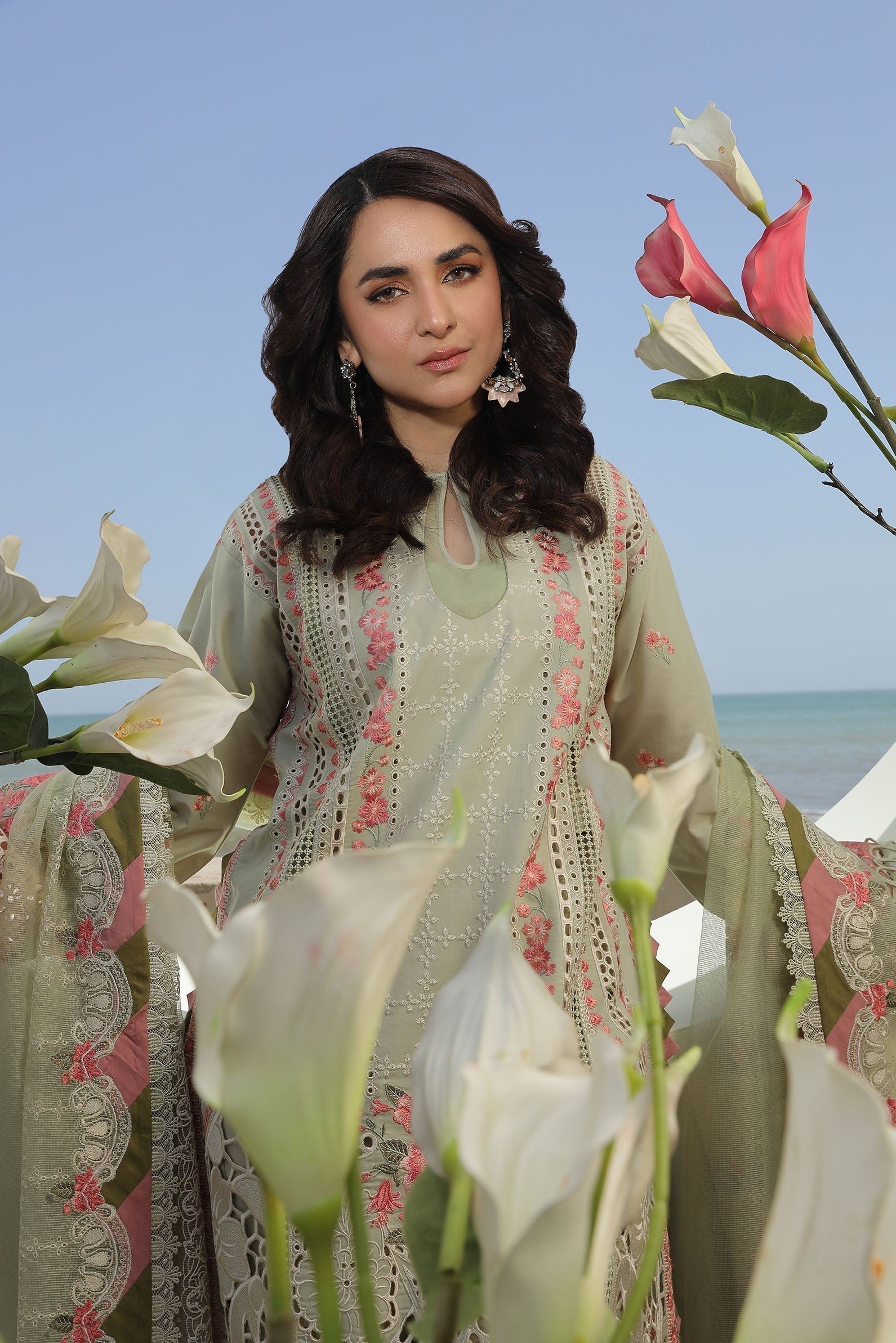 Maryam Hussain | Luxury Lawn 24 | HAVANA