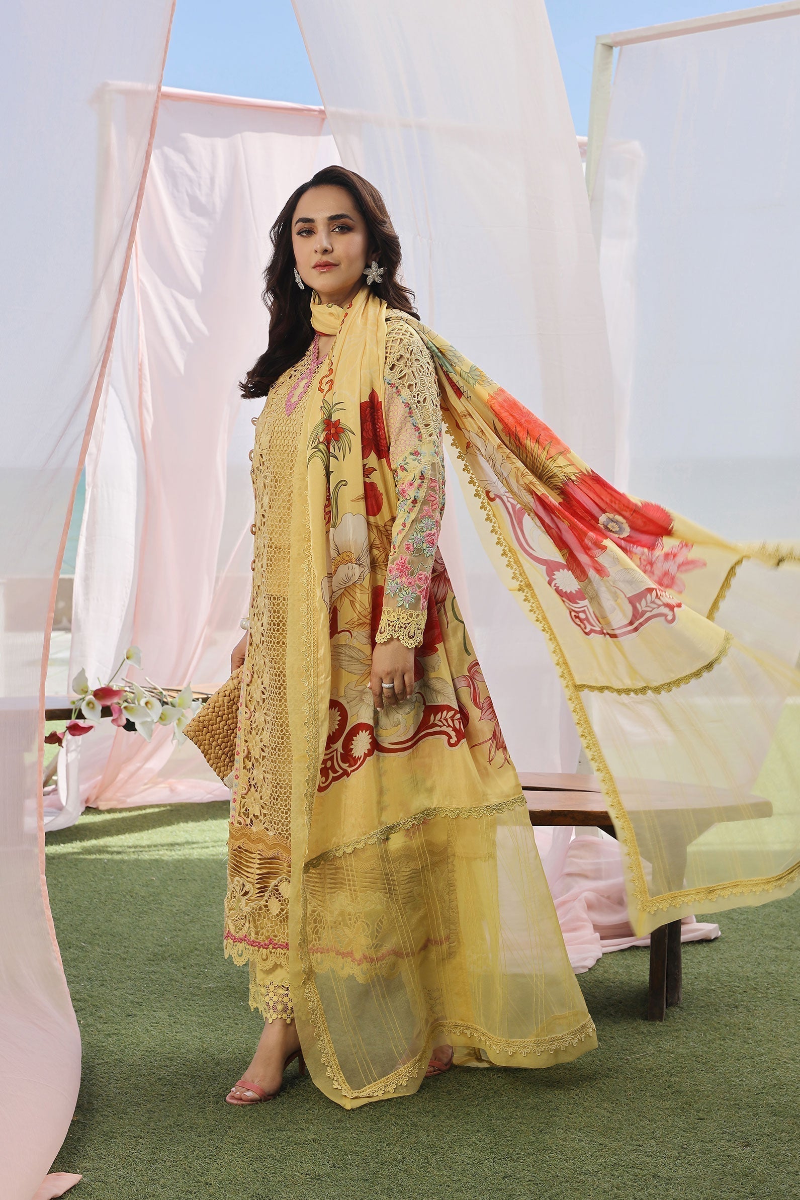 Maryam Hussain | Luxury Lawn 24 | TROPICA