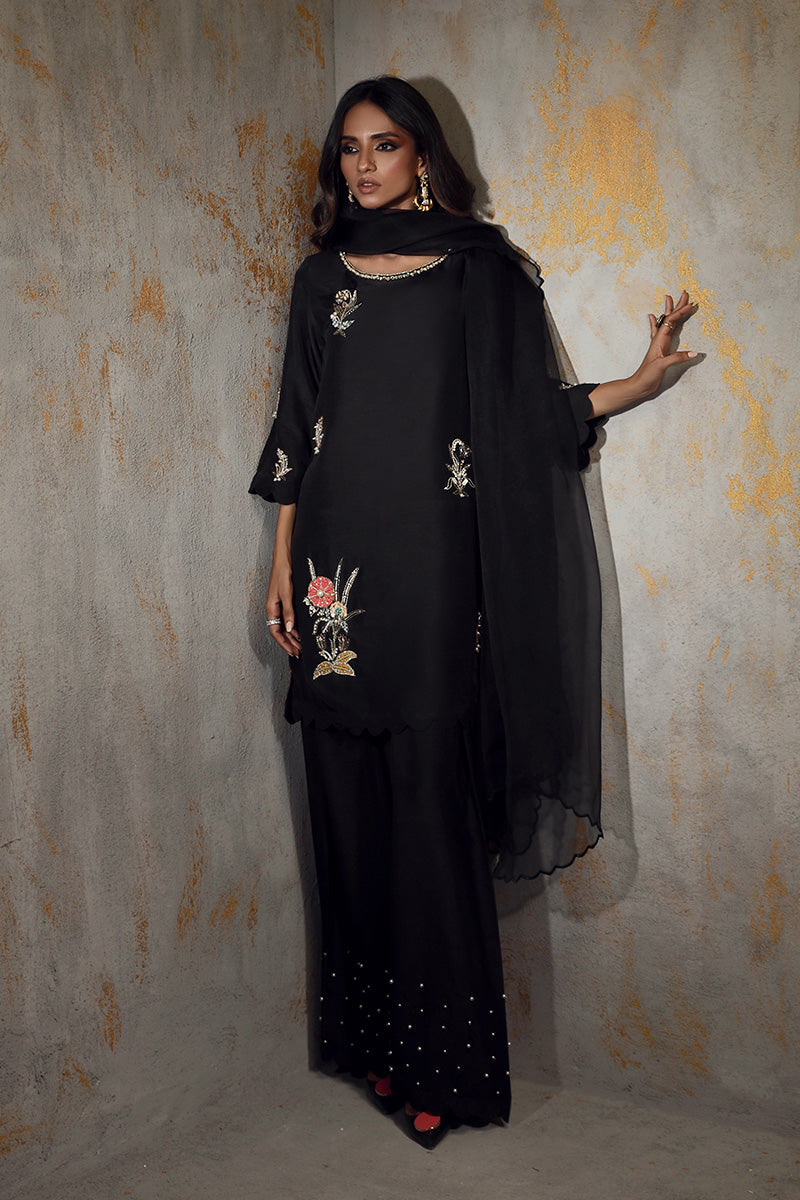 Wardha Saleem | Luxury Pret Fusion Wear | LEISHA -  Wardha Saleem Ladies Clothes - Original Designer Dress - House of Maryam