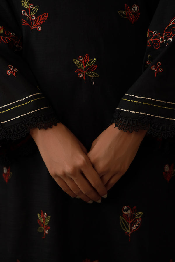 Sahar | Fall 25 |Scarlet Eclipse, image 7