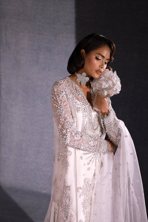 Ezra | Ermina Collection 25 | NOOREH, image 4