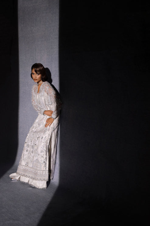 Ezra | Ermina Collection 25 | NOOREH, image 6