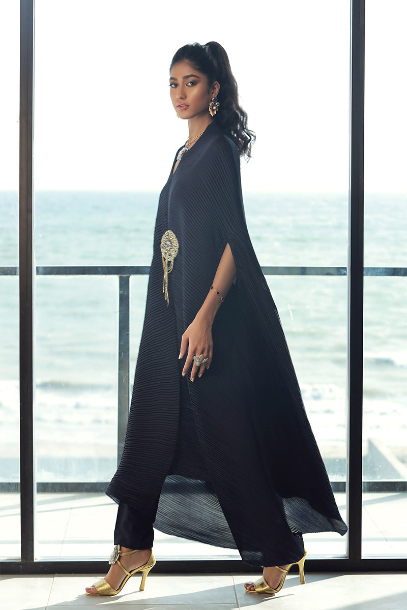Wardha Saleem | Luxury Pret Fusion Wear | NAOMI (2PC) -  Wardha Saleem Ladies Clothes - Original Designer Dress - House of Maryam