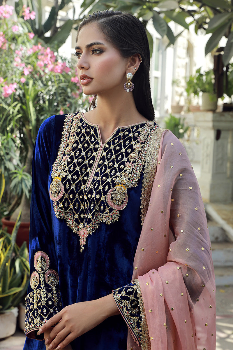 Sana Abbas | Velvet Formals | LOLITE -  Sana Abbas Ladies Clothes - Original Designer Dress - House of Maryam