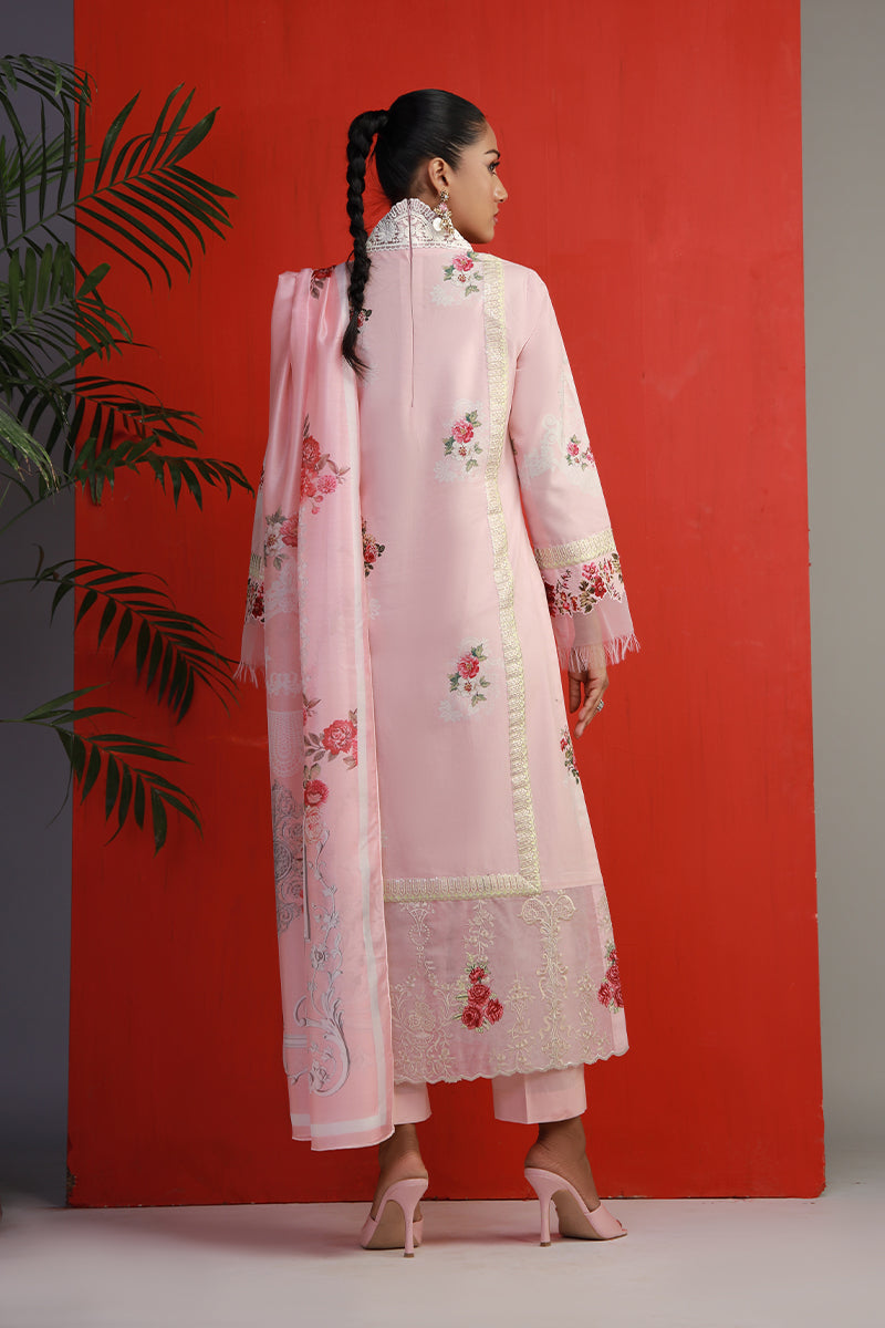 Shamaeel Ansari | Bagh e Bahar Lawn | Gulabo, image 3