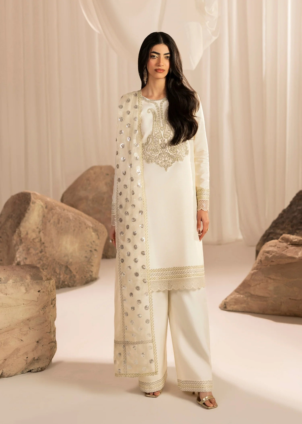 Jamnii | Silk Atelier Pret 26 | VANILLA PATEL, image 3