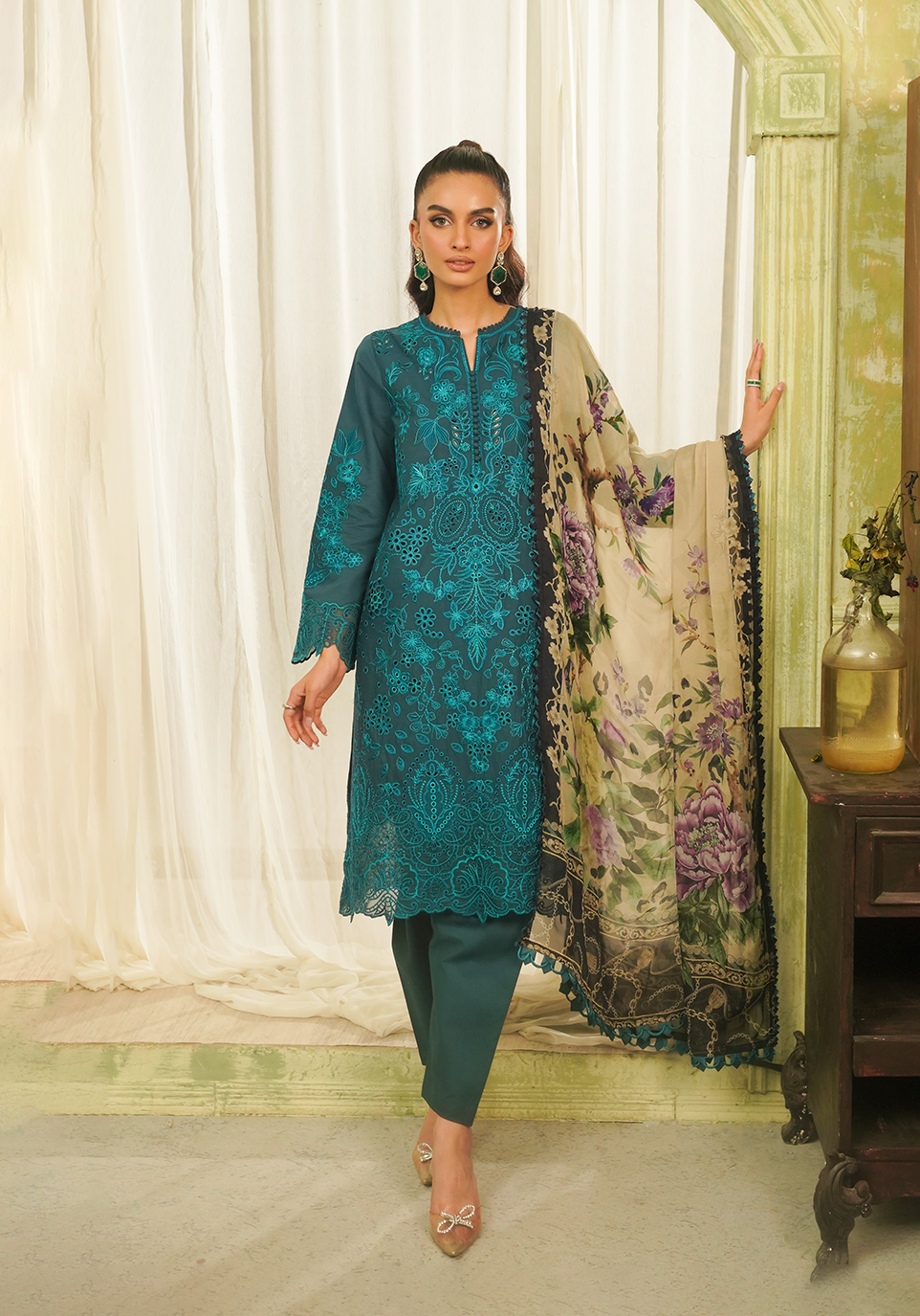 Zarqash | Tresor Luxury Lawn 24 | ZQT 0011 DINA by Zarqash - House of Maryam