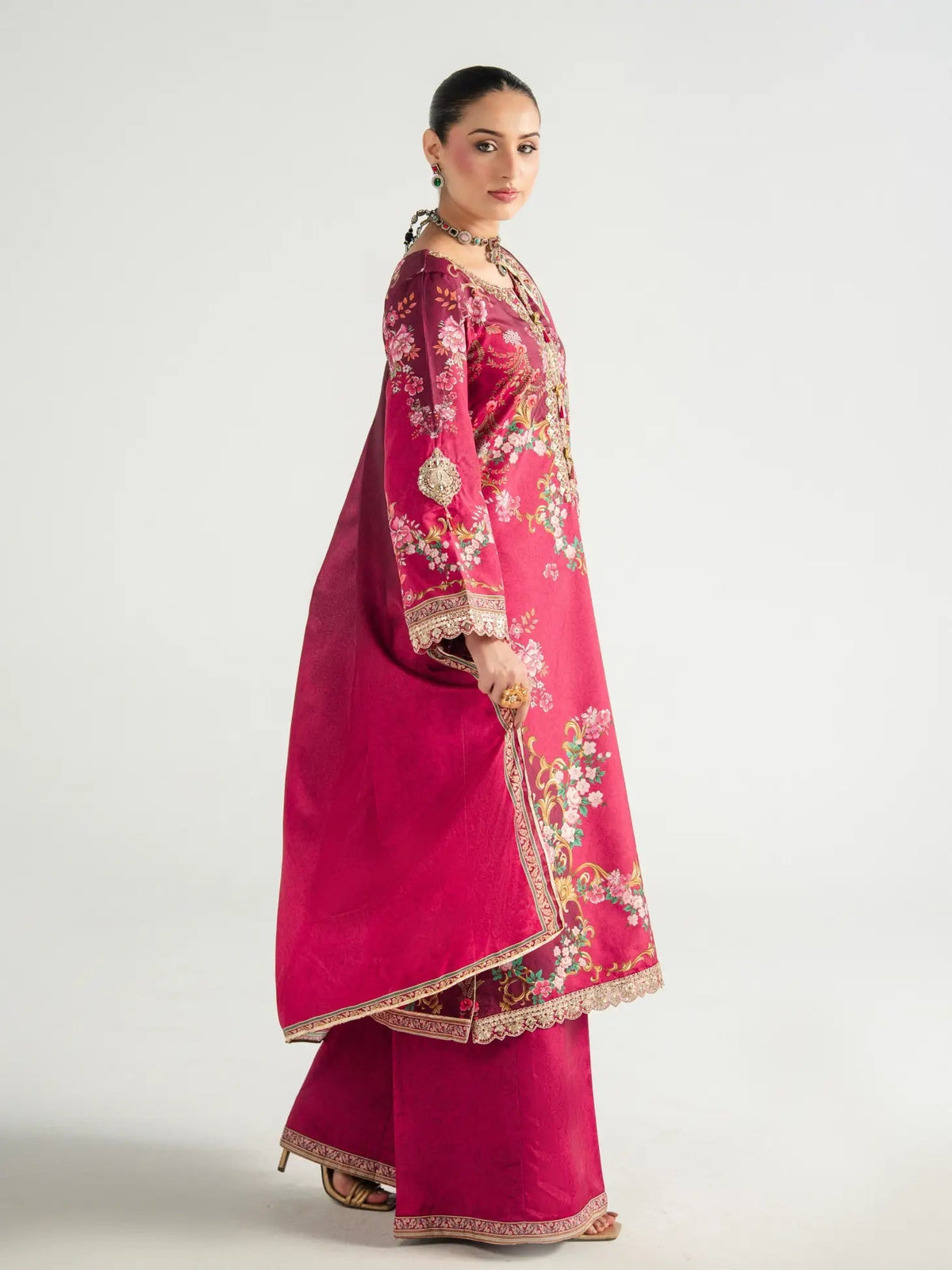 Gulaal | Aira Printed Silk | Garnet Garden, image 3