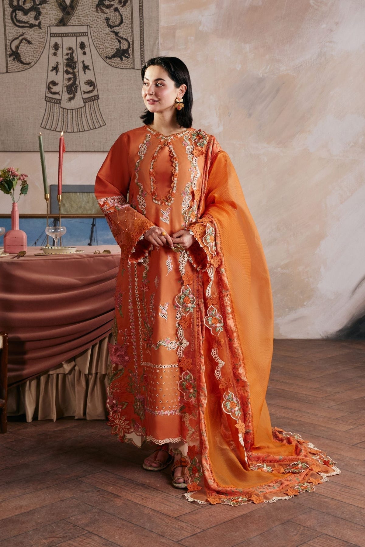 Maryam Hussain | Luxury Lawn 26 Vol 2 | Sharjeena