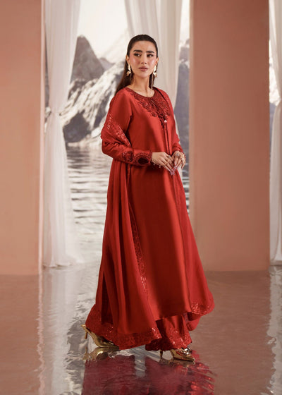 Mehak Yaqoob | Enchante Luxe Edit | Rosin