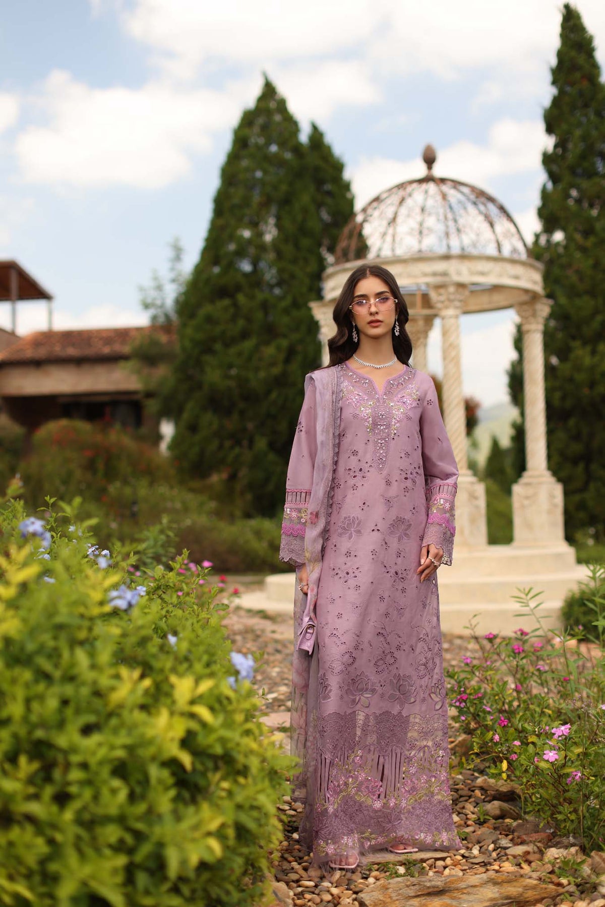 Saadia Asad | Luxury Eid Schiffli Laserkari 26 |D9 - A - Velisse, image 3