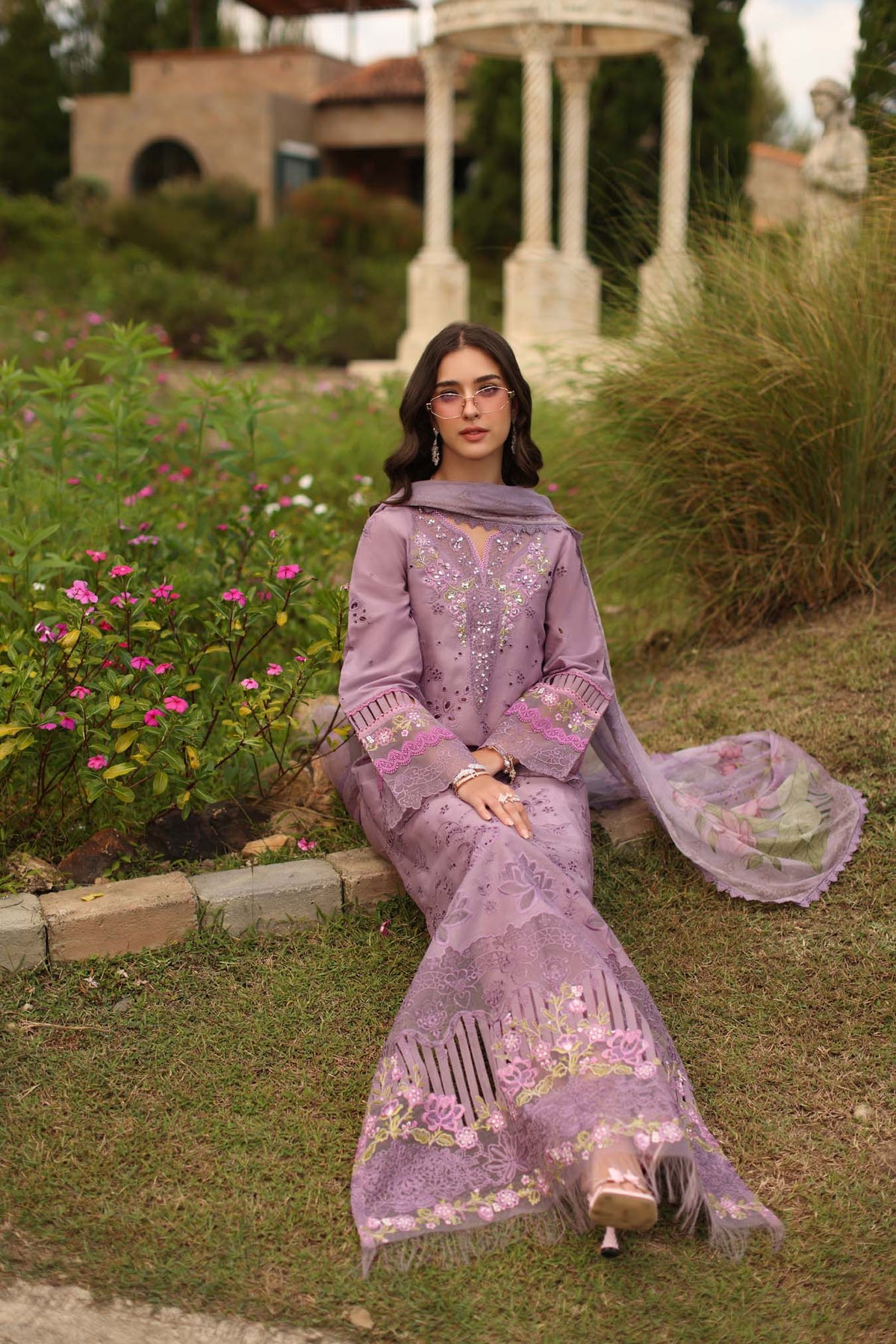 Saadia Asad | Luxury Eid Schiffli Laserkari 26 |D9 - A - Velisse, image 5