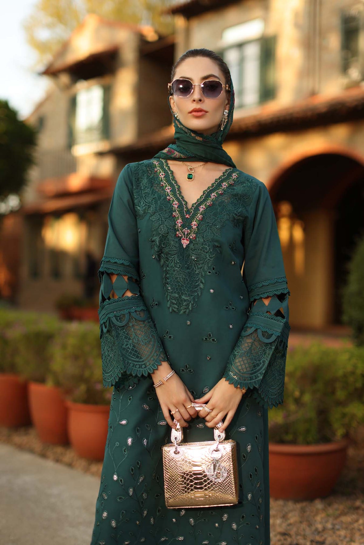 Saadia Asad | Luxury Eid Schiffli Laserkari 26 |D6 - B - Zelina, image 4