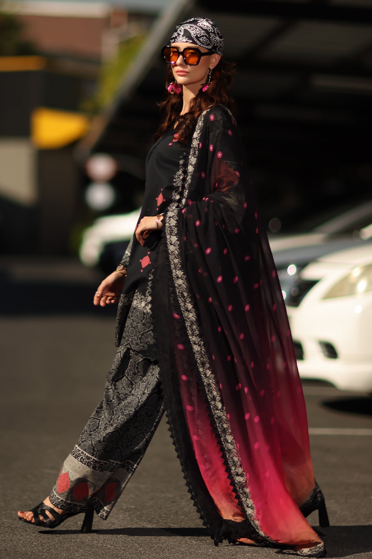Charizma | Andaaz Lawn 26 | CAD6-05, image 3