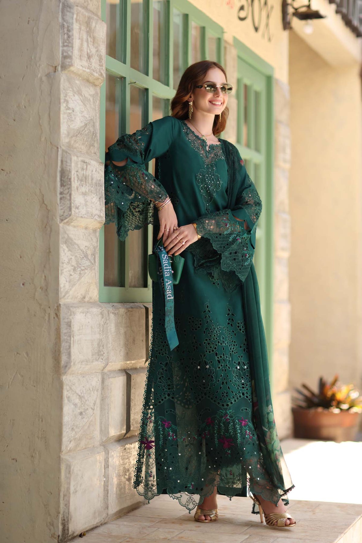 Noor by Saadia Asad | Luxe Chikankari 26 | D6 - B - Emerald Green, image 3