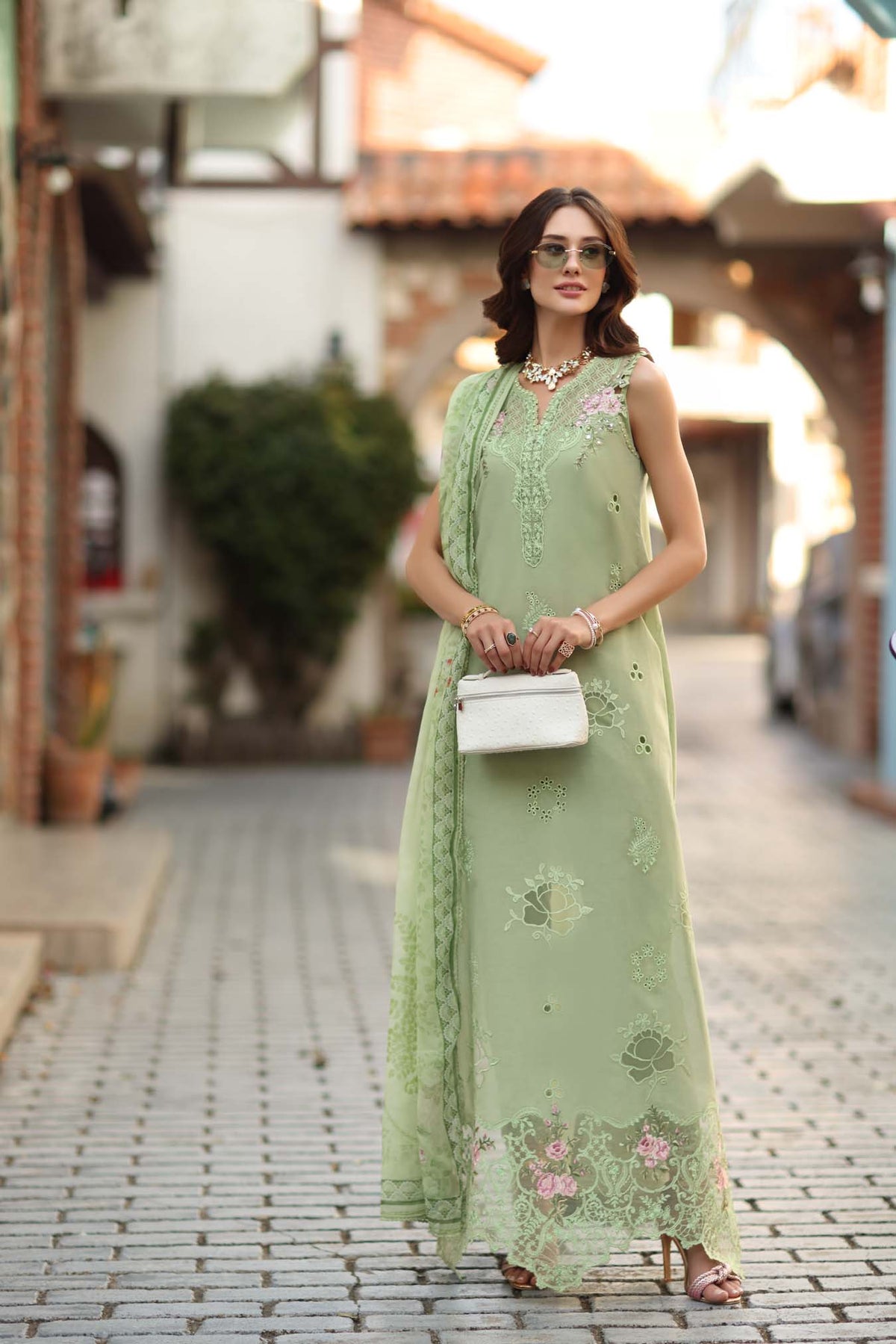 Noor by Saadia Asad | Luxe Chikankari 26 | D3 - A - Pistachio-4