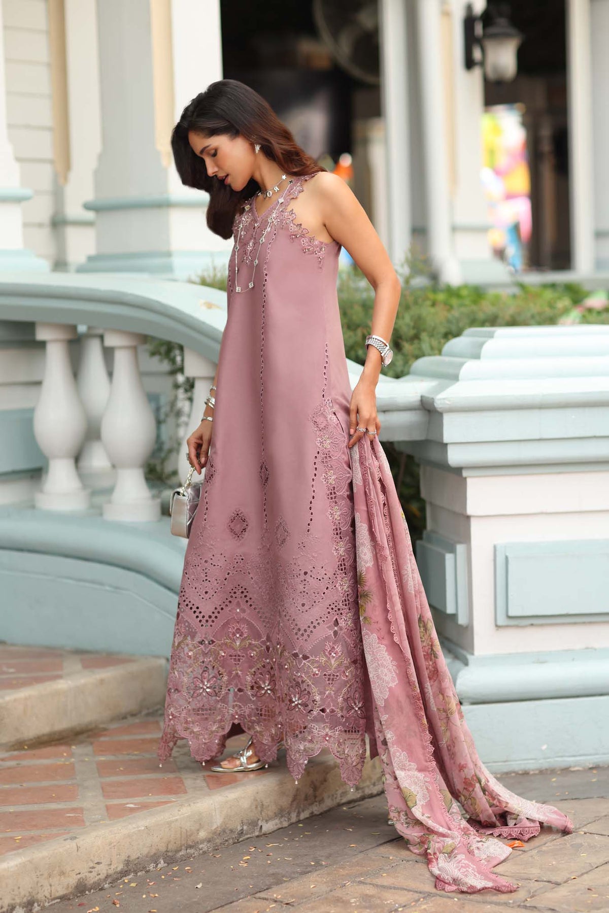Noor by Saadia Asad | Eid Luxe Chikankari 26 | D8 - Rosewood Blush, image 5