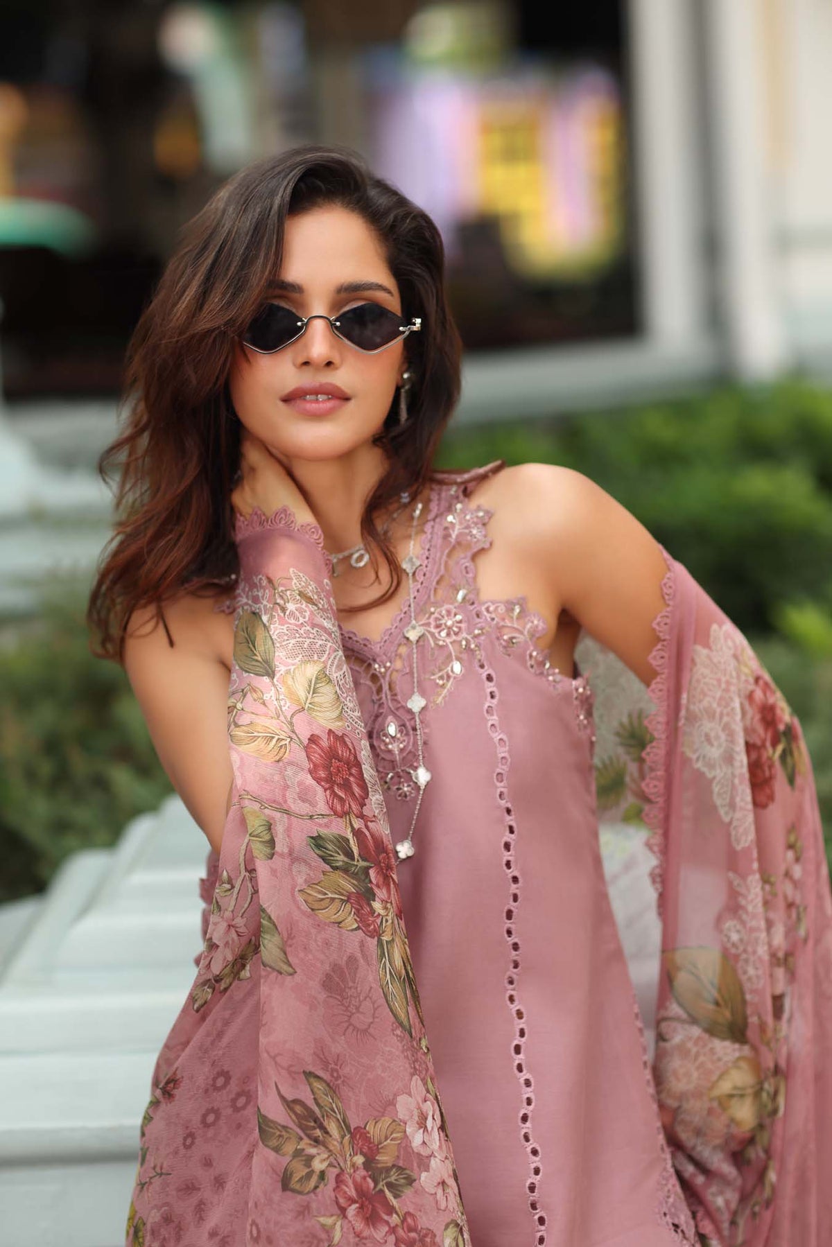 Noor by Saadia Asad | Eid Luxe Chikankari 26 | D8 - Rosewood Blush, image 3