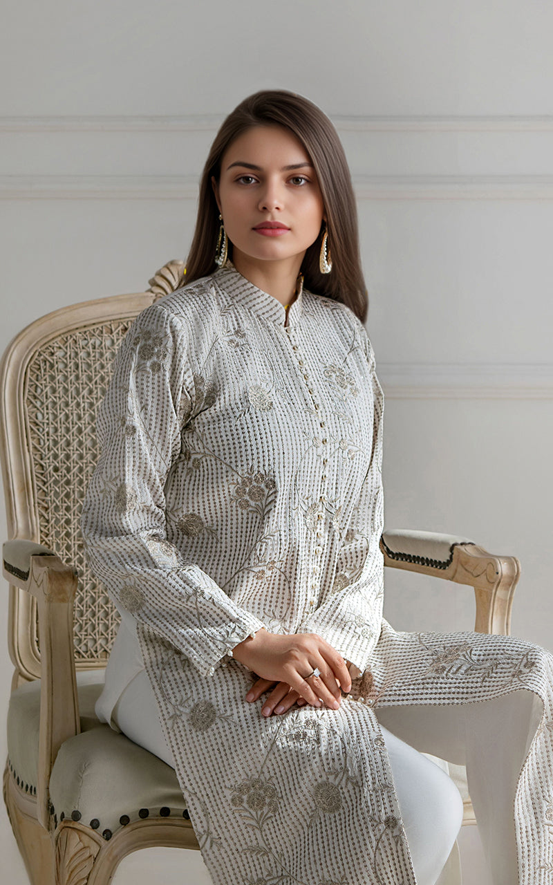 Threads and Motifs | Formal Dresses 25 | Embroidered Chiffon Dress-5