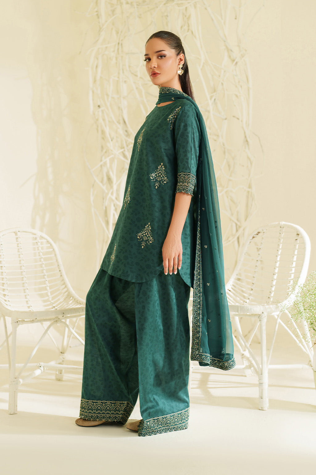 Iznik | lawn 26 | UE-647, image 5
