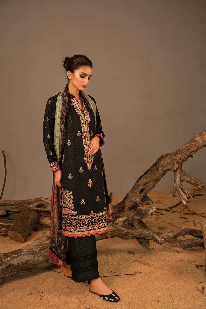 Sobia Nazir | Autumn Winter 23 | 2A by Designer Sobia Nazir - House of Maryam - Pakistani Designer Ethnic Wear in {{ shop.shopifyCountryName }}