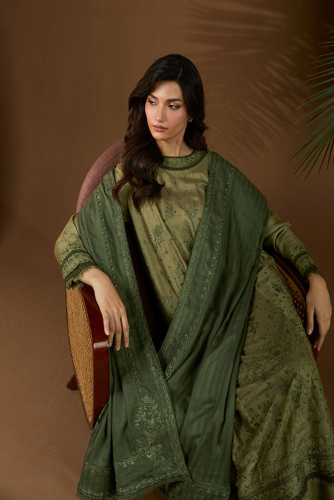 Sobia Nazir | Winter Shawl 25 | Design 2A, image 3