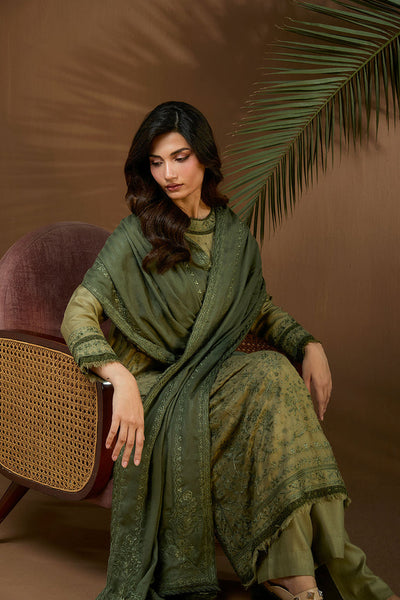 Sobia Nazir | Winter Shawl 25 | Design 2A