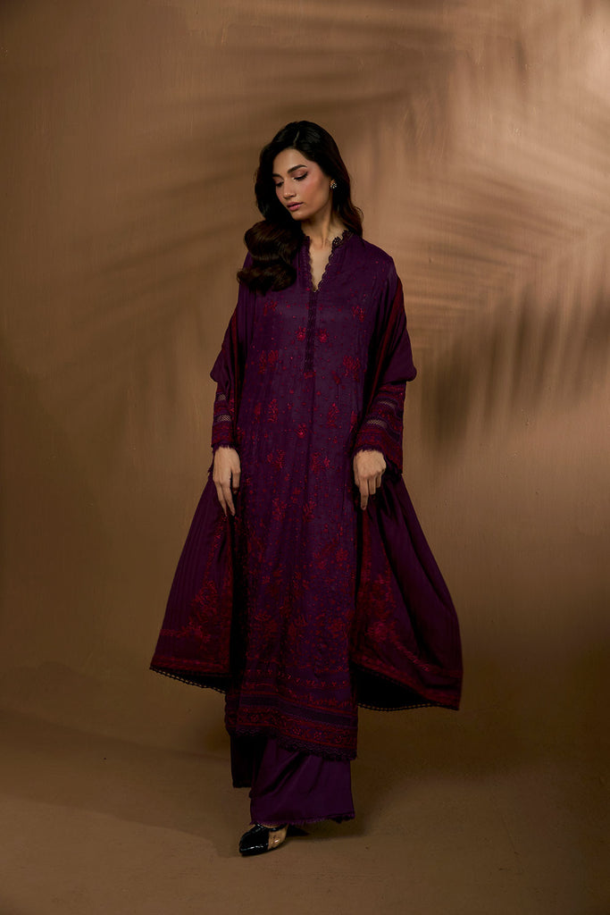 Sobia Nazir | Winter Shawl 25 | Design 2B, image 5