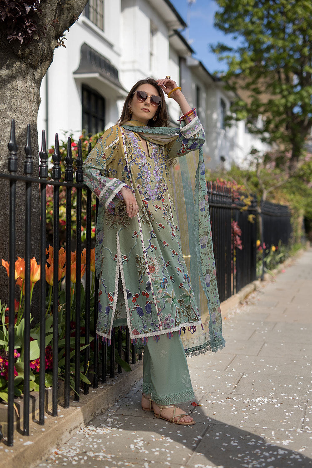 Sobia Nazir | Basics 25 | Design 2B -  Sobia Nazir Ladies Clothes - Original Designer Dress - House of Maryam