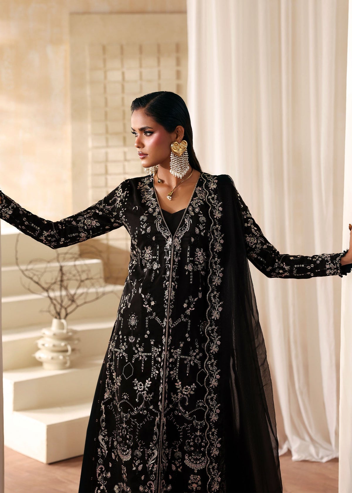 Kanwal Malik | Rea Luxury Pret 26 | Mahsa, image 5