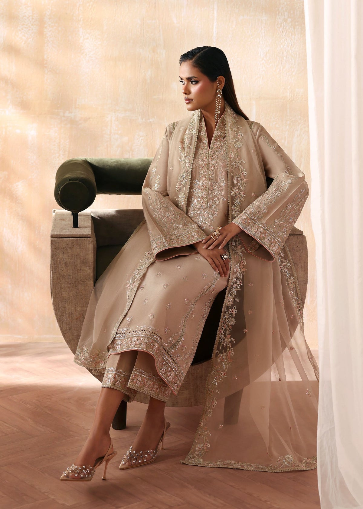 Kanwal Malik | Rea Luxury Pret 26 | Hooria, image 5
