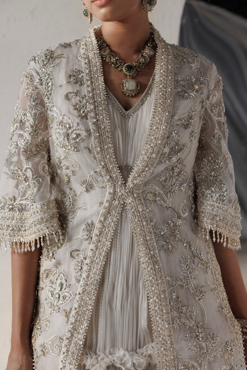Akbar Aslam | Modern Muse 26 | Aurelia, image 3