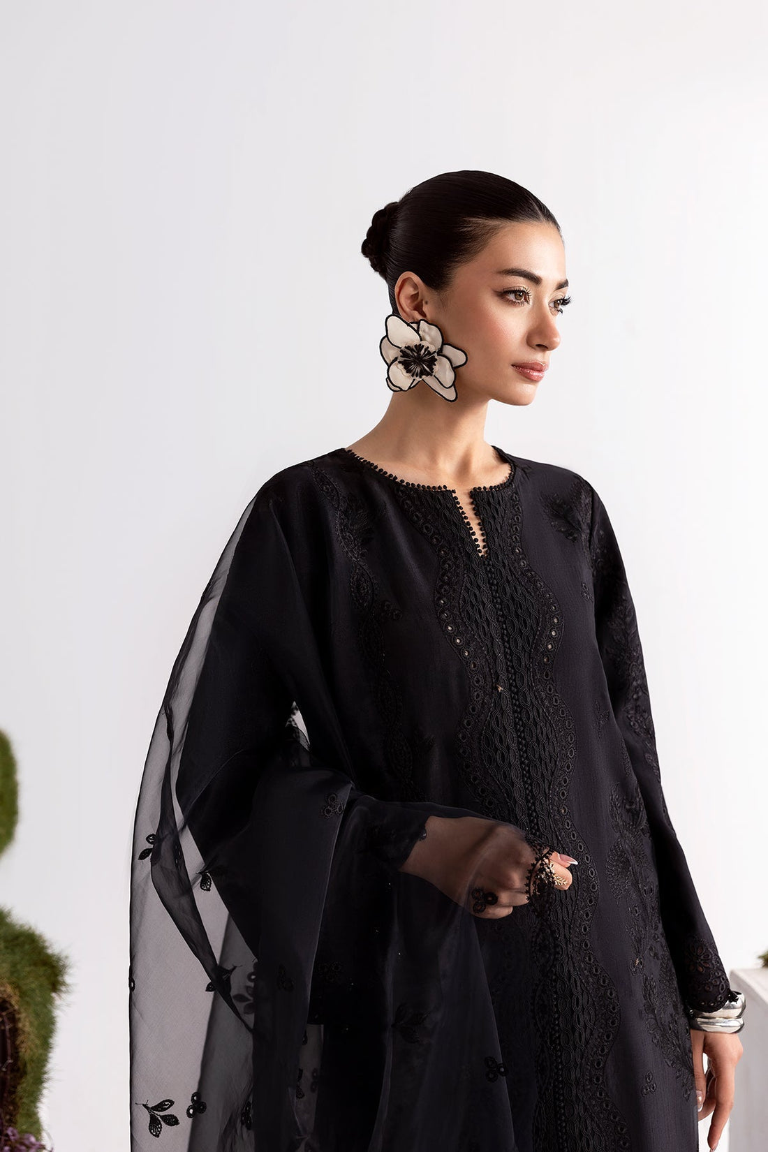 Enzo I Tu Es Aime INoir -  Hoorain Designer Wear  - Original Designer Dress - House of Maryam