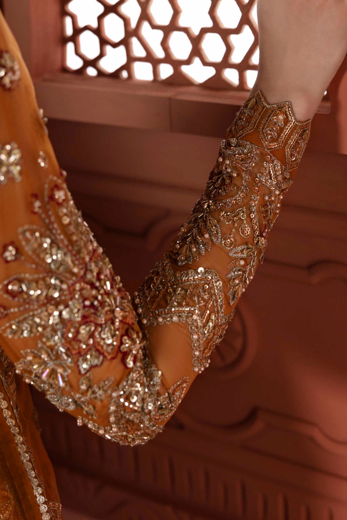 Akbar Aslam Zareen organza formal shirt and lehenga, photo 5