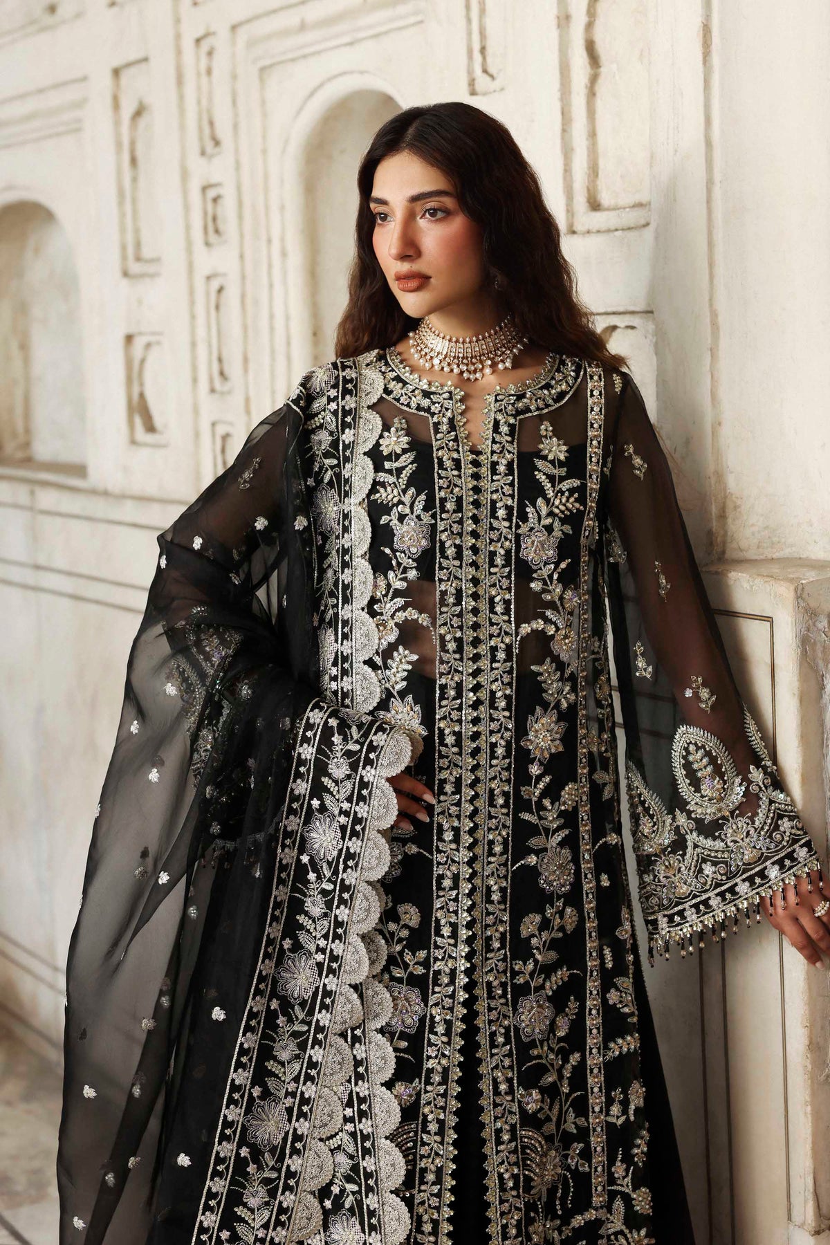 Akbar Aslam Siyahgul organza formal suit, photo 2