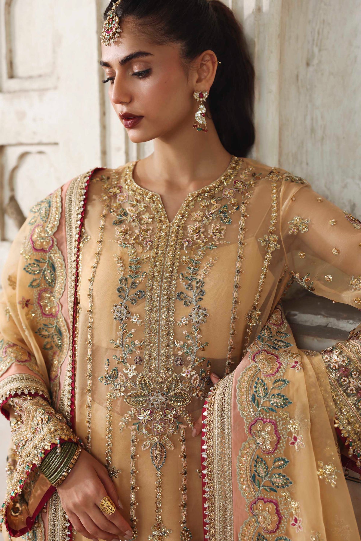 Akbar Aslam | Formals | Mishil-4