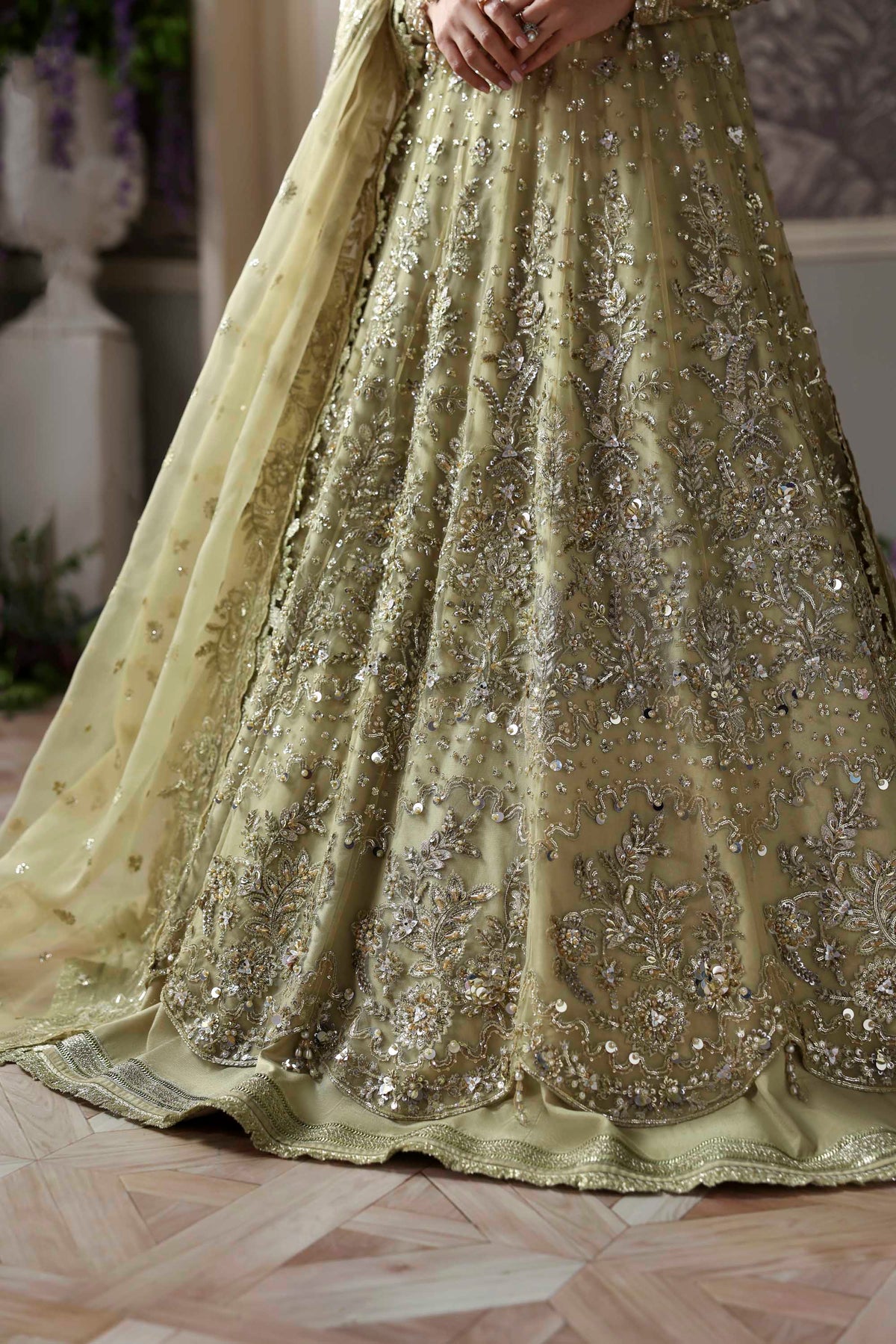 Akbar Aslam | Formals | Mintara-7