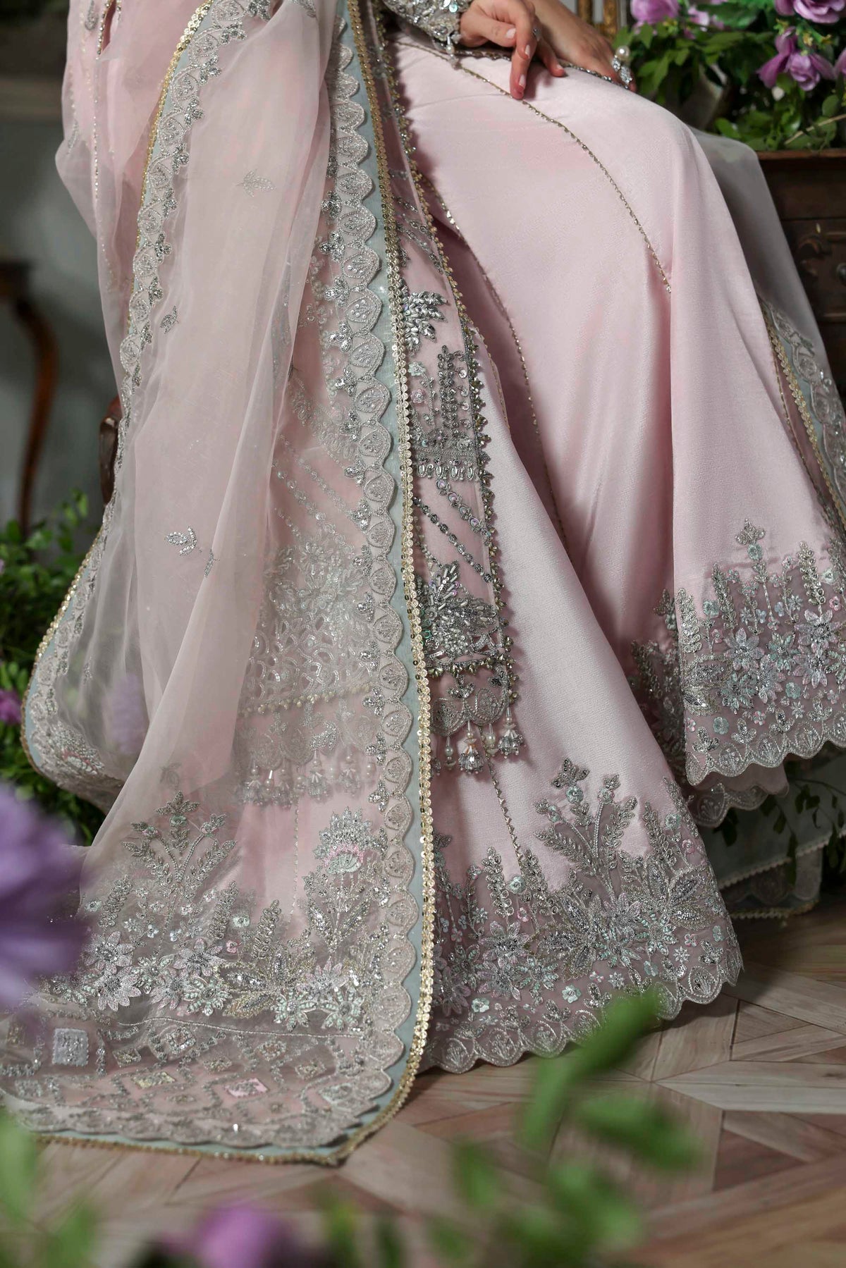 Akbar Aslam Anvaha organza formal shirt and sharara, photo 5