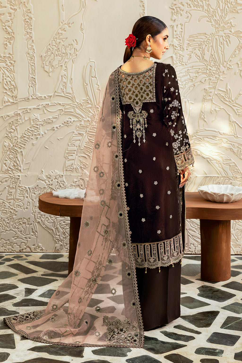 Ramsha | Velvet Collection | V-606, image 2