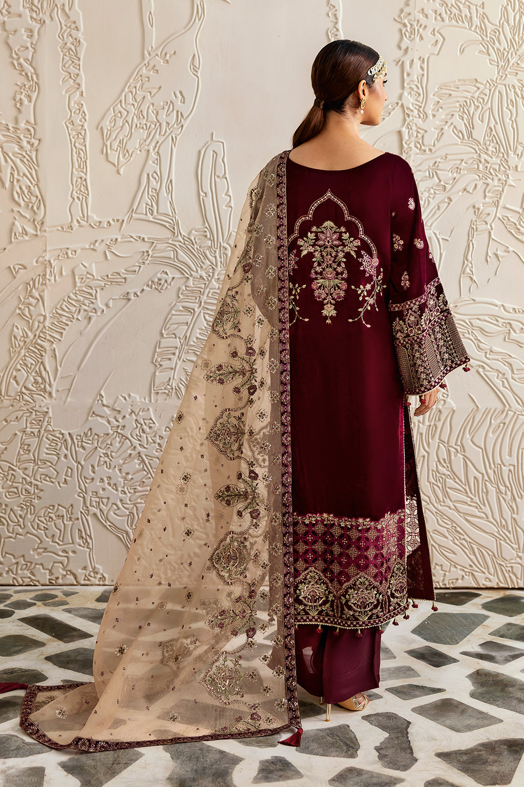 Ramsha | Velvet Collection | V-601, image 2