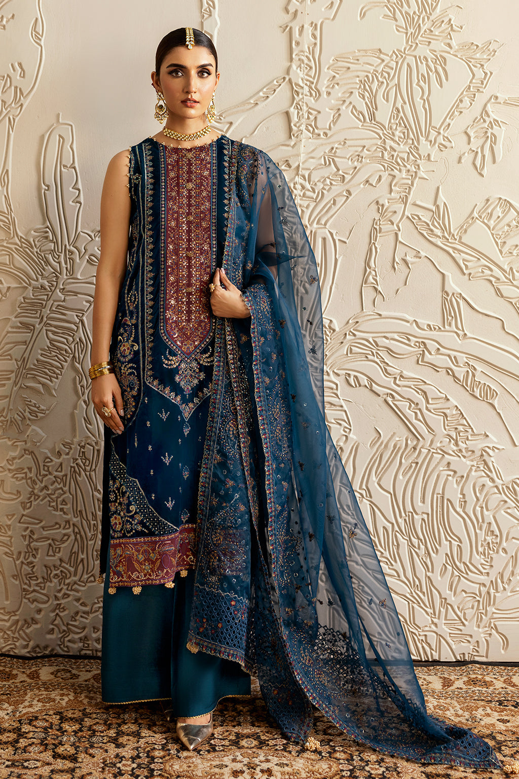 Ramsha | Velvet Collection | V-604
