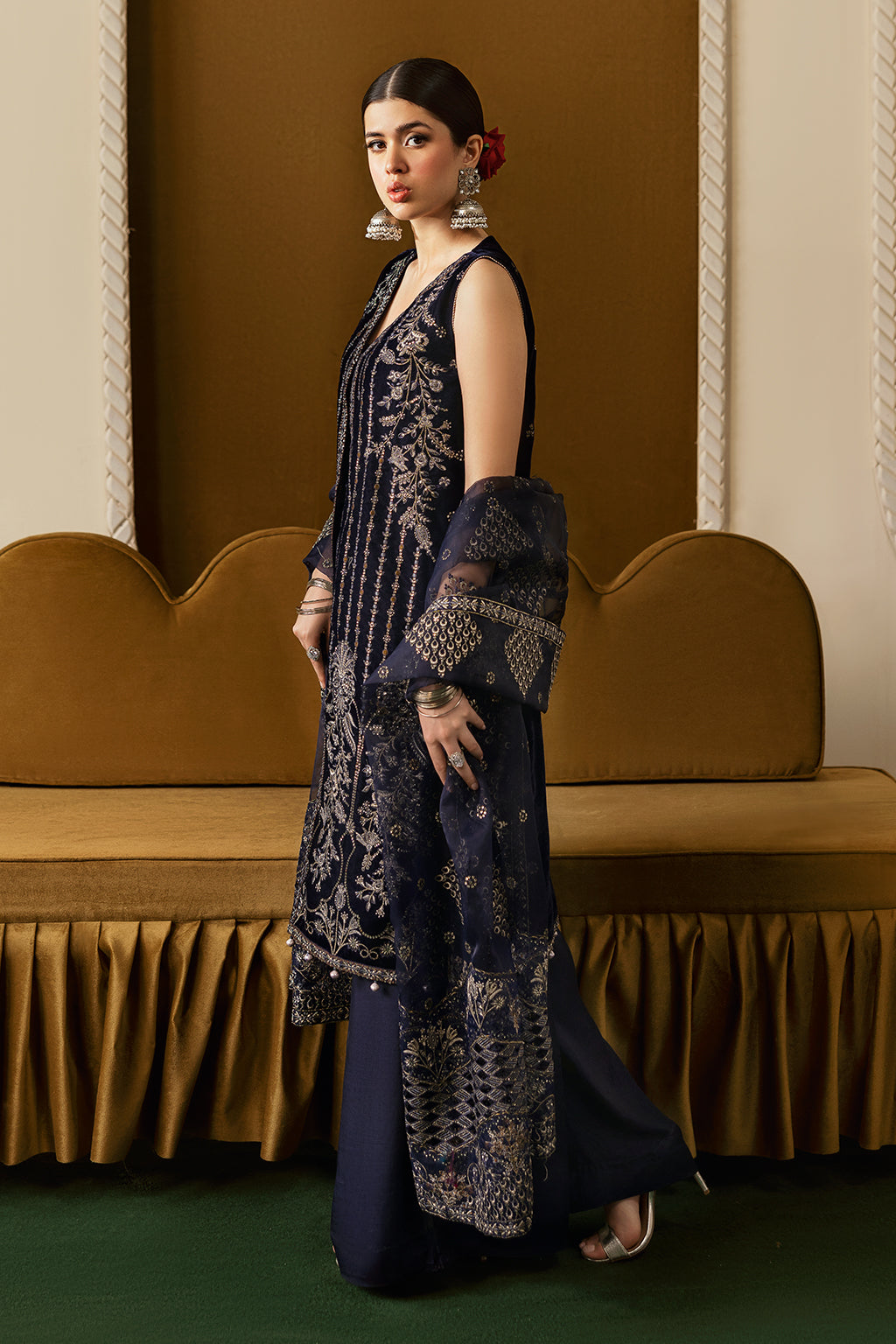 Ramsha | Velvet Collection | V-608, image 4